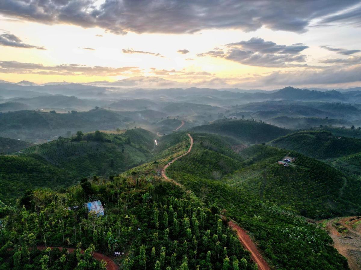 Villa Star Hill Dak Nong Retreat Gia Nghia Exterior foto