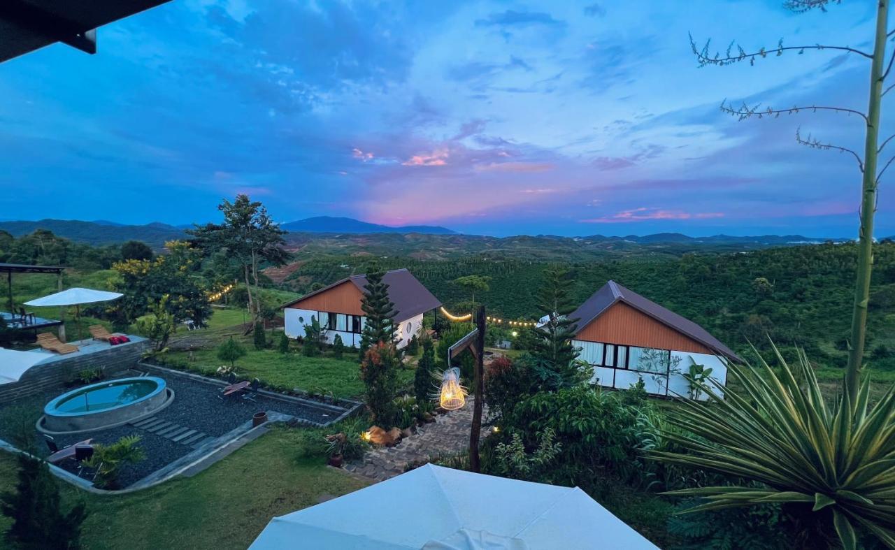 Villa Star Hill Dak Nong Retreat Gia Nghia Exterior foto